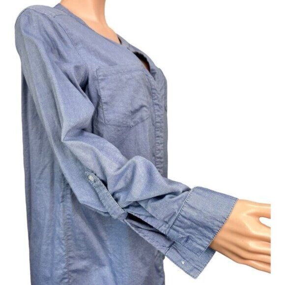Westbound Women SZ Large 100% Cotton Blue Chambray Knit Button Up Shirt Top - Picture 9 of 12